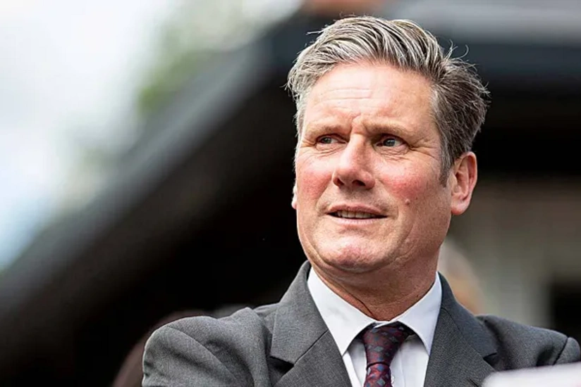 BBC: Соратники Стармера могут попытаться сместить его в декабре