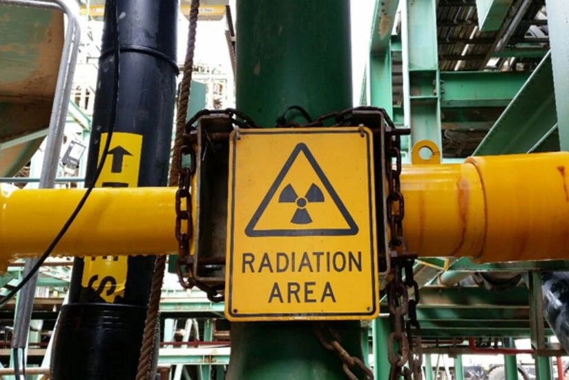 В Индонезии проводят проверку на наличие радиоактивных изотопов в партии обуви