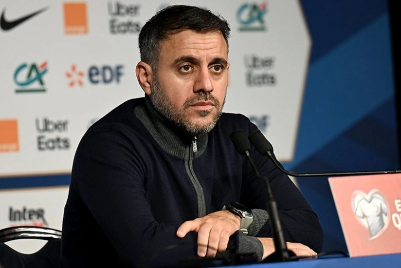 Azərbaycan yığmasının baş məşqçisi: Əcnəbi futbolçuların milliləşdirilməsinin tərəfdarı deyiləm
