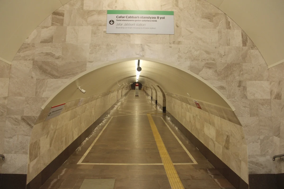 Cəfər Cabbarlı metrostansiyasının qapıları sərnişinlərin istifadəsinə tam açılıb - YENİLƏNİB