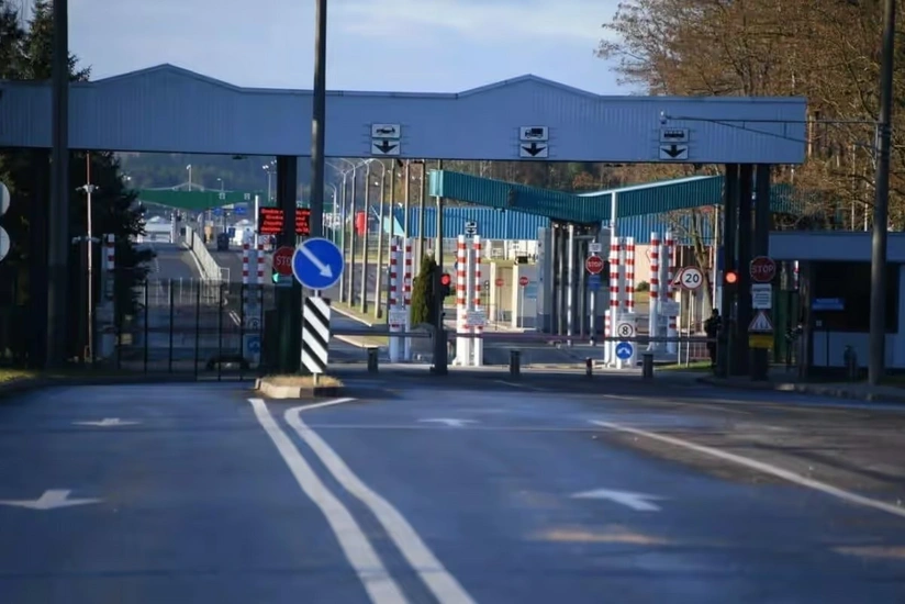 Польша планирует возобновить работу двух КПП на границе с Беларусью 17 ноября