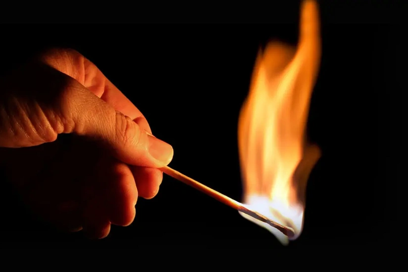 В Казахстане задержали участников акции после поджога иностранного флага