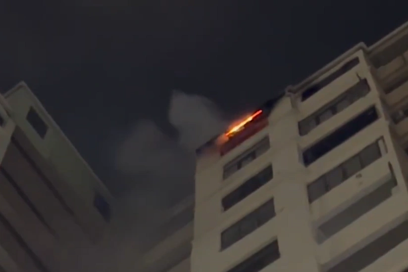 Bakıda yaşayış binasındakı yanğında zəhərlənən iki nəfər Kliniki Tibbi Mərkəzə yerləşdirilib - YENİLƏNİB