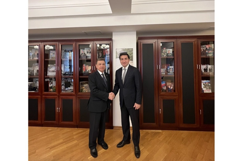 Hikmət Hacıyev Türkmənistanın Azərbaycandakı səfiri ilə görüşüb
