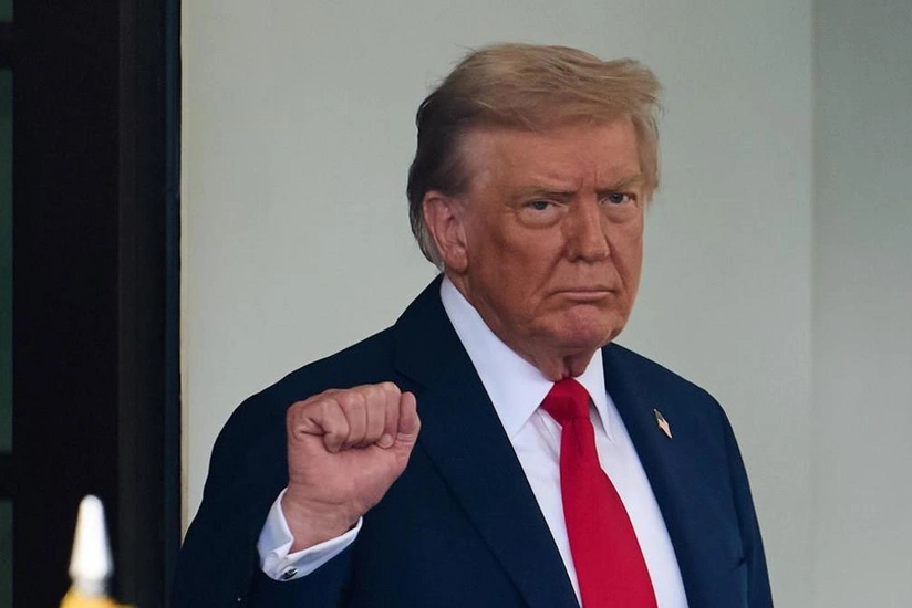 Трамп призвал телекомпанию NBC уволить ведущего Сета Майерса