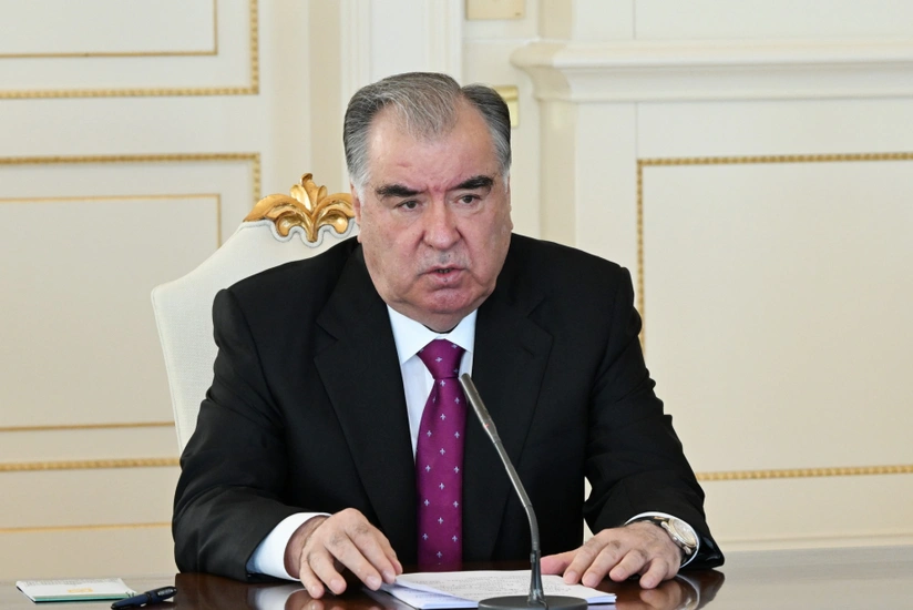 Рахмон поздравил Ильхама Алиева с вступлением Азербайджана в консультативный формат стран ЦА