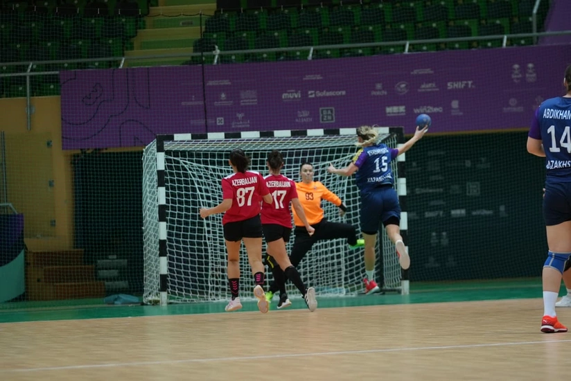 Azərbaycanın həndbol millisi VI İslam Həmrəyliyi Oyunlarında növbəti oyununu keçirib