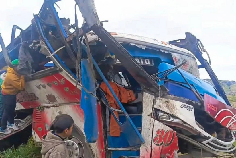 В Эквадоре в ДТП с участием автобуса погибли 12 человек