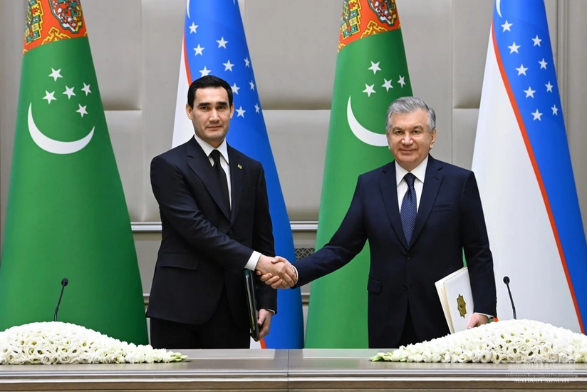 Мирзиёев и Бердымухамедов приняли участие в запуске зоны приграничной торговли - ОБНОВЛЕНО