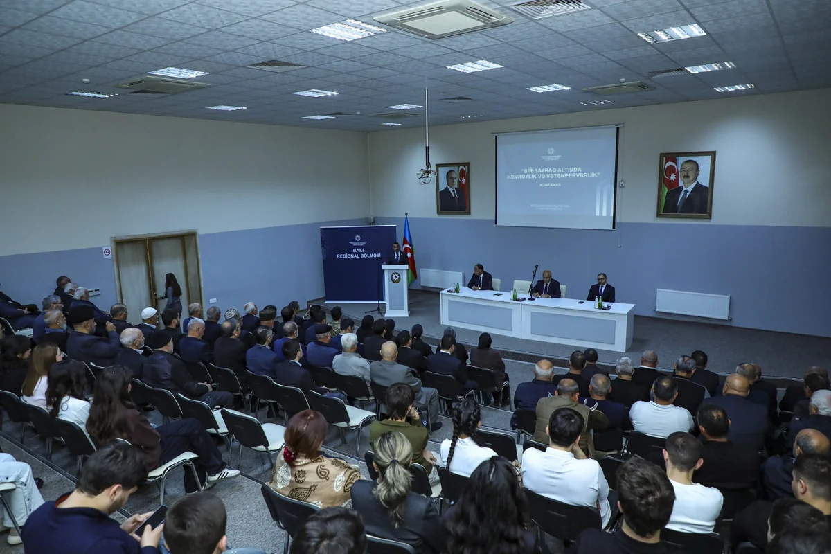 Sabunçuda Bir bayraq altında həmrəylik və vətənpərvərlik mövzusunda konfrans keçirilib