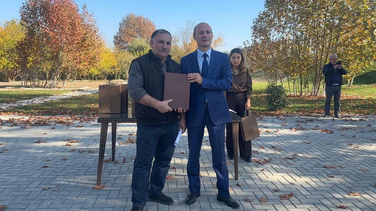 Köç karvanı Cəbrayılın Horovlu kəndinə çatıb, açarlar təqdim olunub - YENİLƏNİB-2