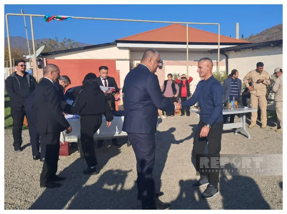 Növbəti köç karvanı Sos kəndinə çatıb, açarlar təqdim edilib – YENİLƏNİB