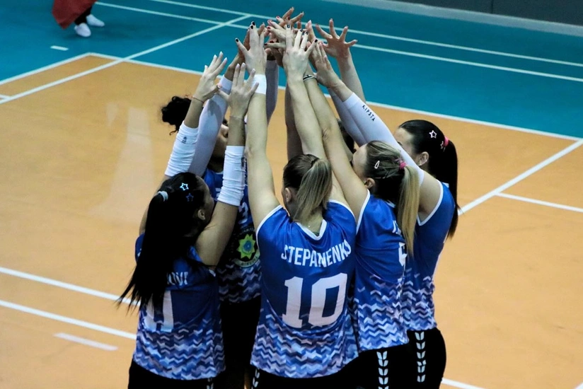 Qadın voleybolçular arasında Azərbaycan Yüksək Liqasında III turun bir oyunu keçirilib