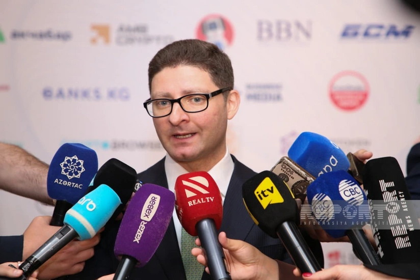 AMB: Bir sıra banklar açıq bankçılıqla bağlı ödənişlərə qoşulub