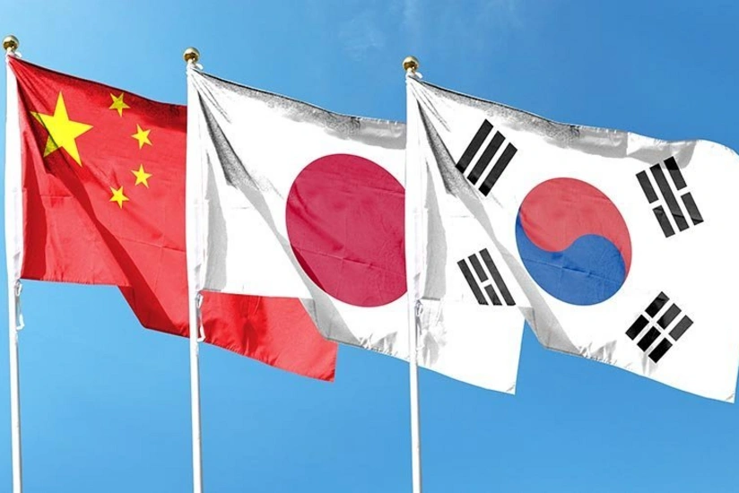 Китай отложил трехстороннюю встречу министров культуры с Японией и Южной Кореей