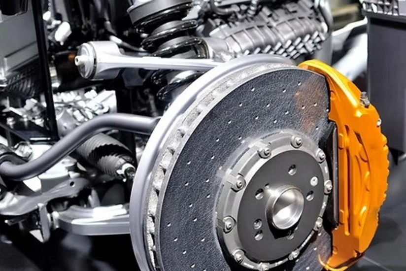 Azərbaycan avtomobil və hissələrinin idxalına çəkdiyi xərci 22 %-ə yaxın artırıb