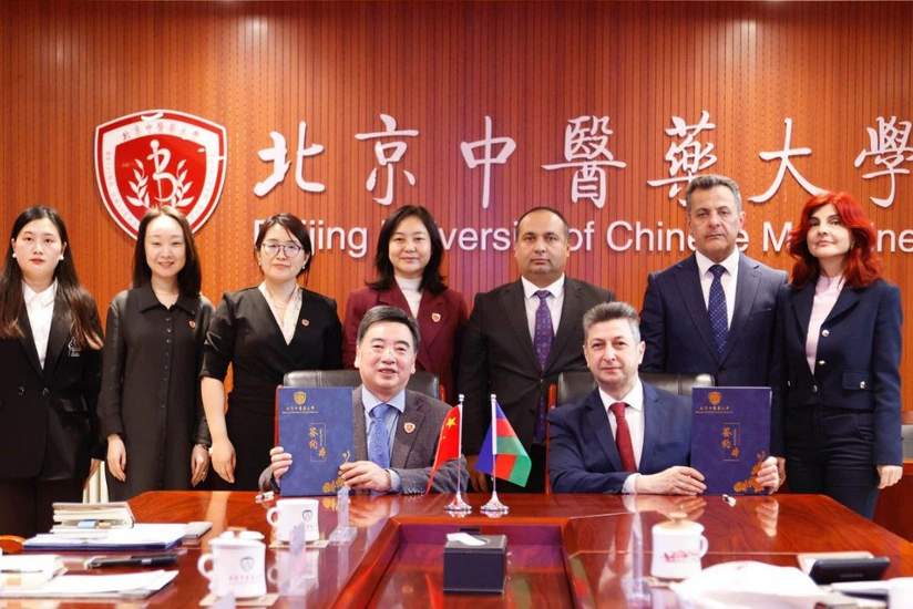 Azərbaycan və Pekin Tibb Universitetlərinin birgə işçi qrupu yaradılacaq