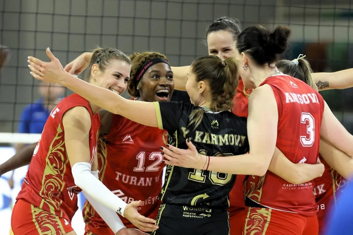 Qadın voleybolçular arasında Azərbaycan Yüksək Liqasında III tura yekun vurulub