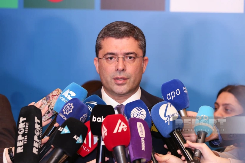 Əhməd İsmayılov: D-8 Media Forumunun illik əsasda keçirilməsi üçün bəyanatla çıxış ediləcək