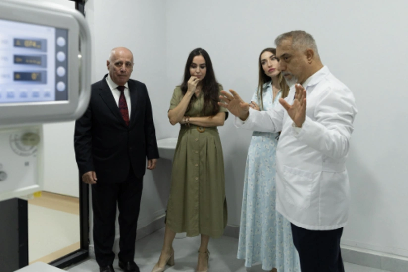 Leyla Əliyeva və Alena Əliyeva LDU-nun nəzdində yaradılmış Baytarlıq Klinikası ilə tanış olublar