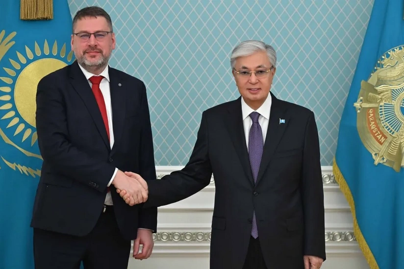 Токаев и Стипрайс обсудили укрепление сотрудничества между Казахстаном и ЕС
