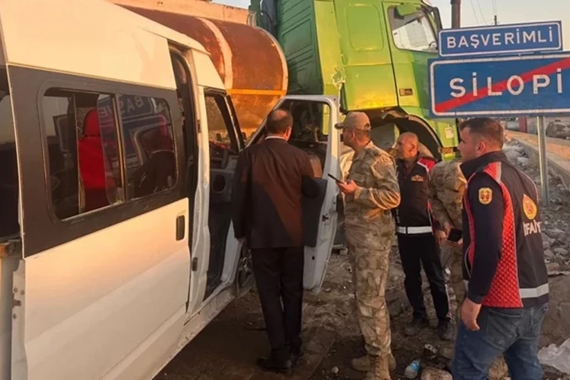 Türkiyədə yanacaqdaşıyan maşınla avtobus toqquşub, 14 nəfər yaralanıb