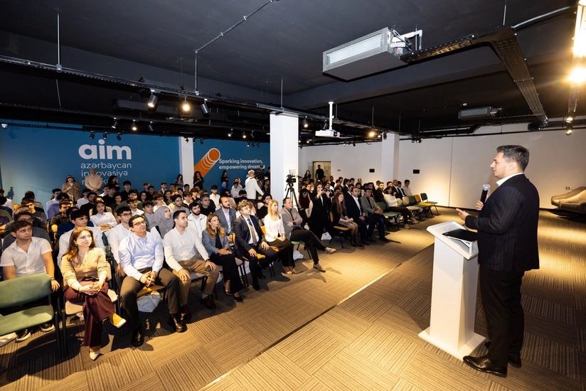 Holberton School Azerbaijanın yeni təlim proqramları başlayıb