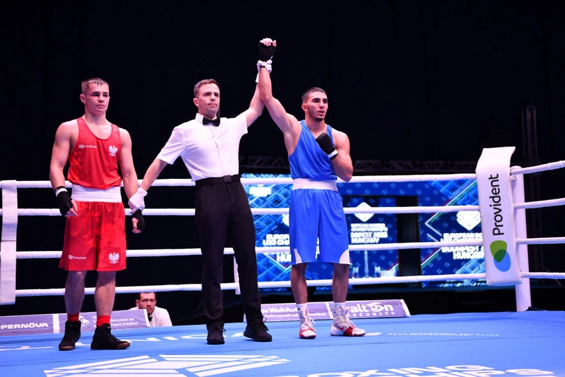 Azərbaycan boksçusu doğum günündə Avropa çempionatının yarımfinalına vəsiqə qazanıb