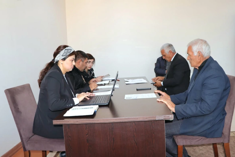 Naxçıvanda əkinlərin bəyan olunması üçün fermerlərə səyyar xidmət göstərilir