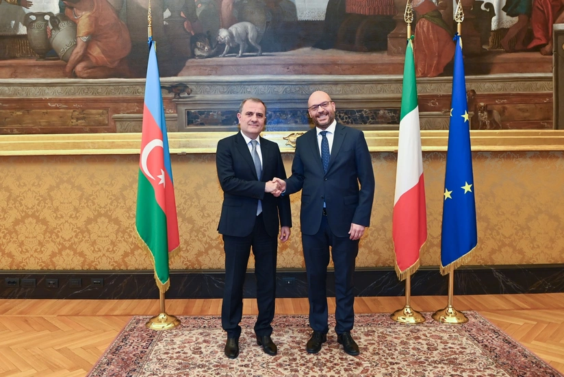 Джейхун Байрамов обсудил стратегическое партнерство с председателем Палаты парламента Италии - ОБНОВЛЕНО