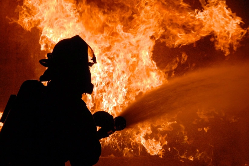 В результате взрыва и пожара в Иджеване пострадали два человека