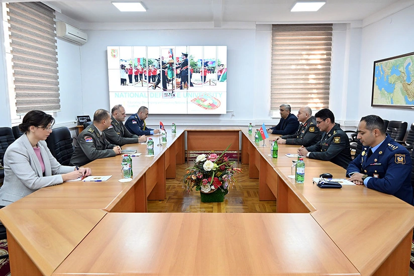 Azərbaycanla Serbiya arasında hərbi təhsil sahəsindəki əməkdaşlıq müzakirə olunub