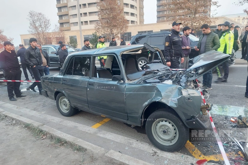 Gəncədə minik avtomobili avtobusa çırpılıb, ölən və xəsarət alanlar var
