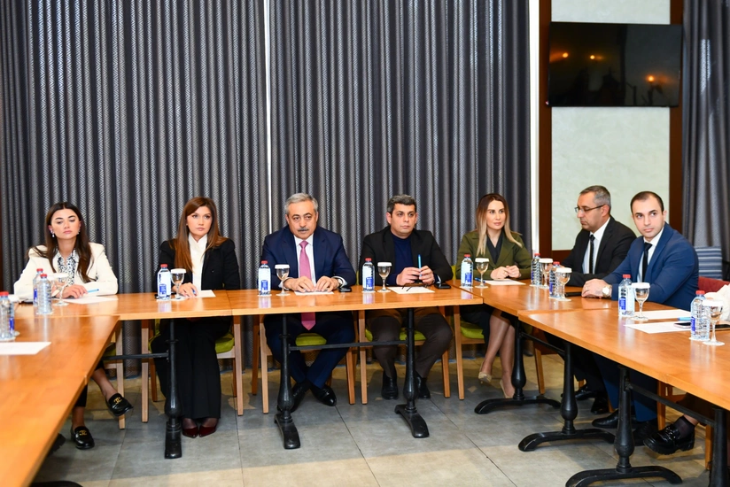 Gəncədə icbari tibbi sığorta sisteminin işləmə prinsipləri ilə bağlı təlim keçirilib