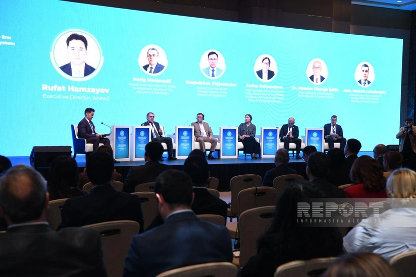 Завершился первый день медиа-форума ОТГ в Баку