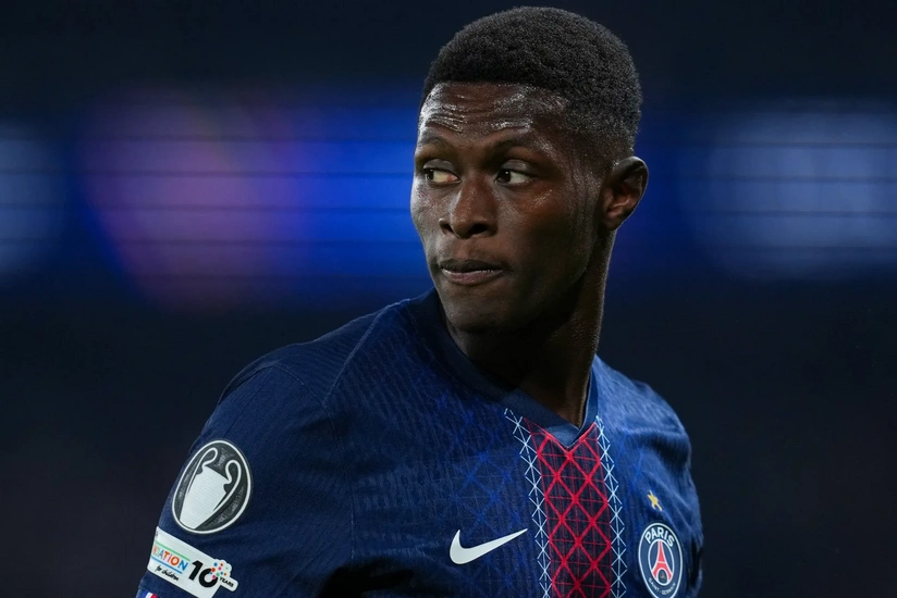 PSJ-nin futbolçusu zədələnərək sıradan çıxıb