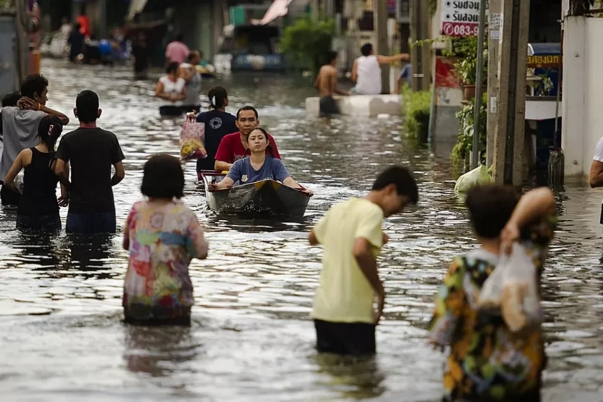 В Таиланде число жертв наводнений возросло до 162 человек