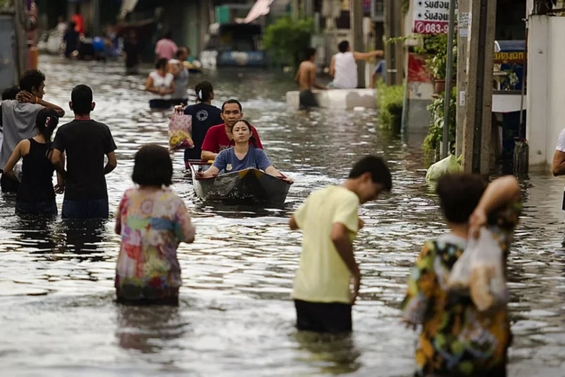 В Таиланде число жертв наводнений возросло до 162 человек