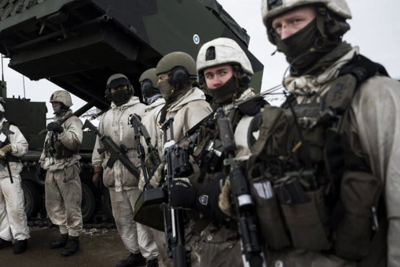 Финляндия и Великобритания проводят учения у границы с РФ