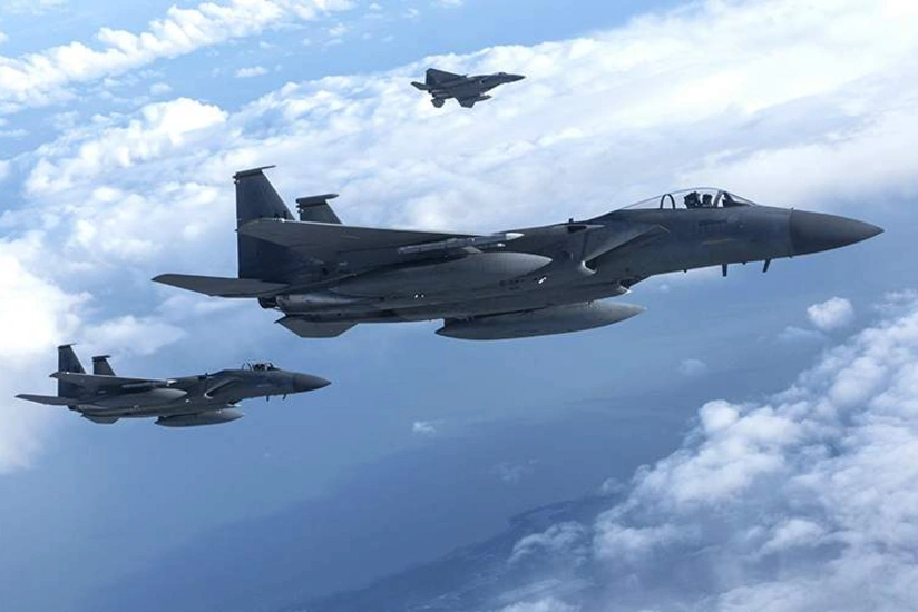 Во Флориде из-за приближения самолета к резиденции Трампа подняли истребитель