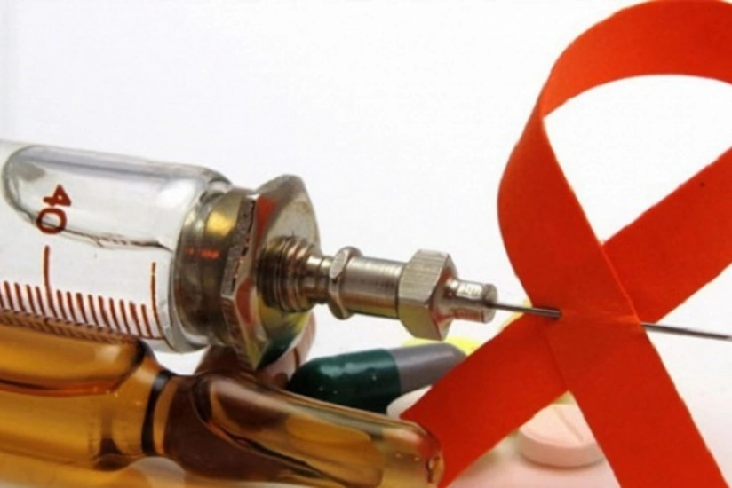 Azərbaycanda İİV-lə yaşayanların sayı açıqlanıb