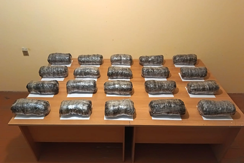 İrandan Azərbaycana 21 kiloqramdan çox narkotik keçirilməsinin qarşısı alınıb