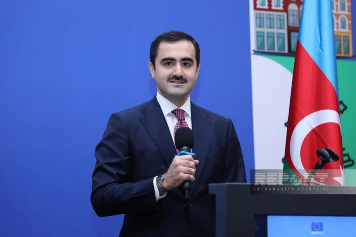 Nazirlik rəsmisi: Azərbaycan məktəblərində kompüter və internet təminatı problemi yoxdur