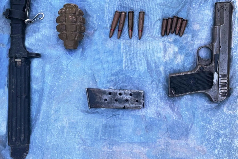 В Гяндже изъято оружие и боеприпасы, спрятанные осужденным