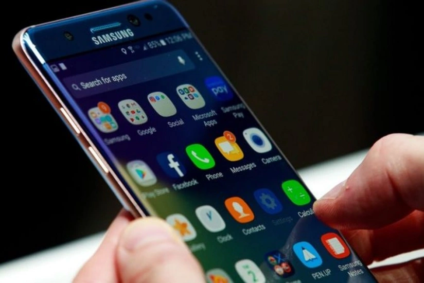 Samsung Azərbaycanın mobil cihaz bazarındakı payının 27 %-ni itirib