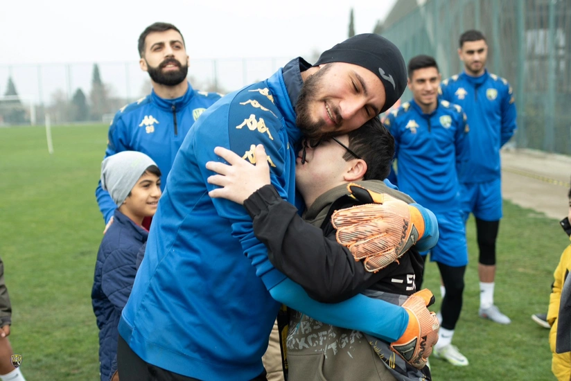 Kəpəz klubu əlilliyi olan şəxslərlə bağlı xüsusi tədbir təşkil edib