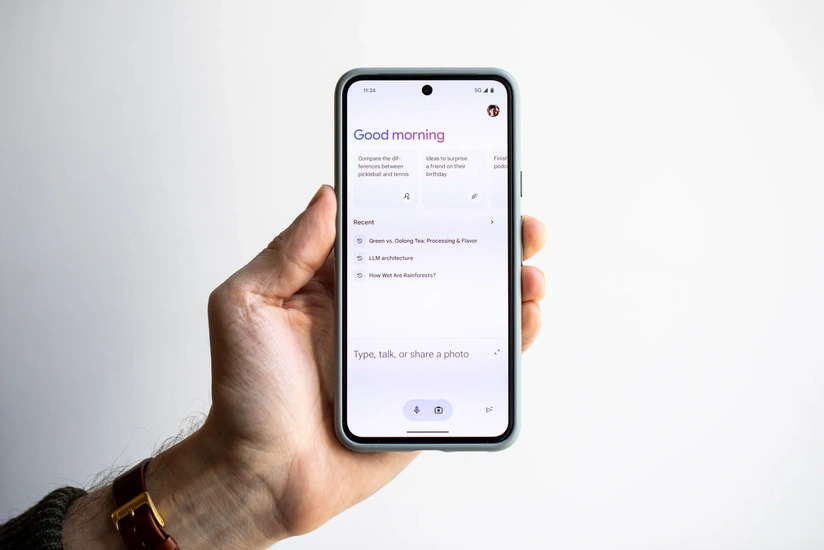 Azərbaycanda mobil cihazlarda Google Gemininin payı 61 % azalıb