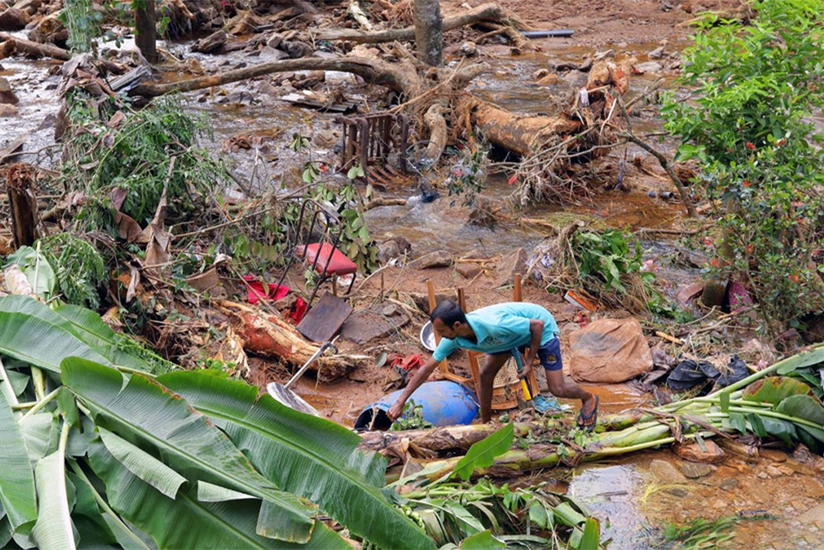 Şri-Lankada Ditva siklonu nəticəsində ölənlərin sayı 479-a çatıb