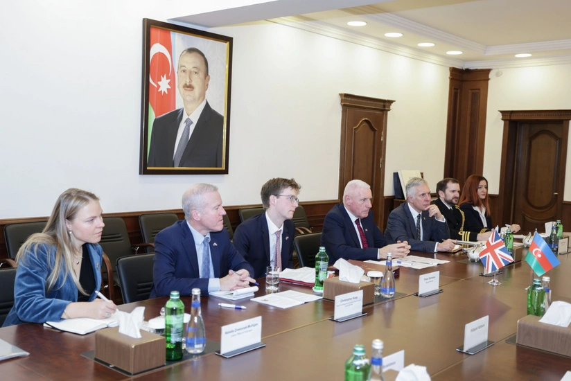 Britaniyalı nazir: Azərbaycanla müdafiə sənayesi də daxil olmaqla müxtəlif sahələrdə əməkdaşlıqda maraqlıyıq