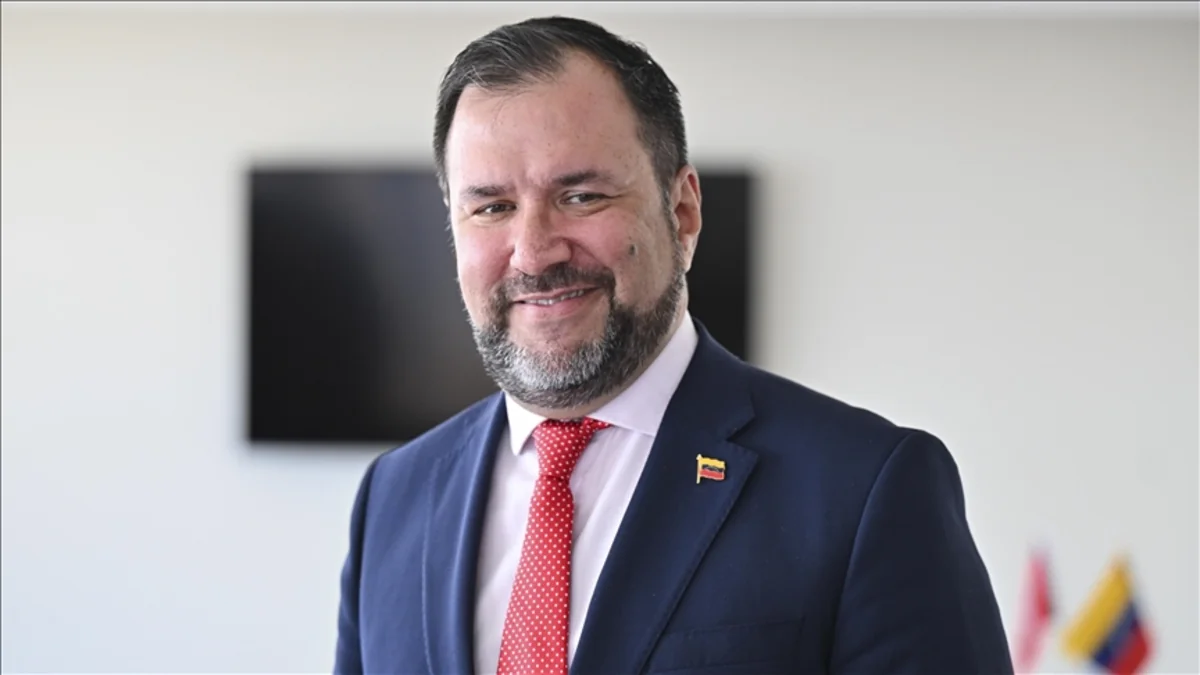 Venesuela öz hava məkanı üzərində tam suverenliyə malik olduğunu bəyan edib